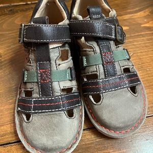Stride rite 1919 boys size 12M